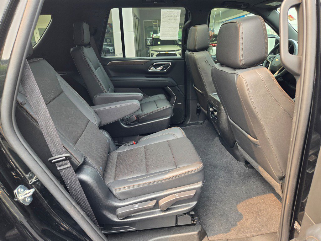 Certified 2023 Chevrolet Tahoe High Country w/ Premium Package AWD/4WD image 11