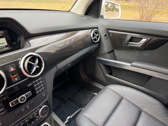 Used 2014 Mercedes-Benz GLK 250 BlueTEC 4MATIC image 50