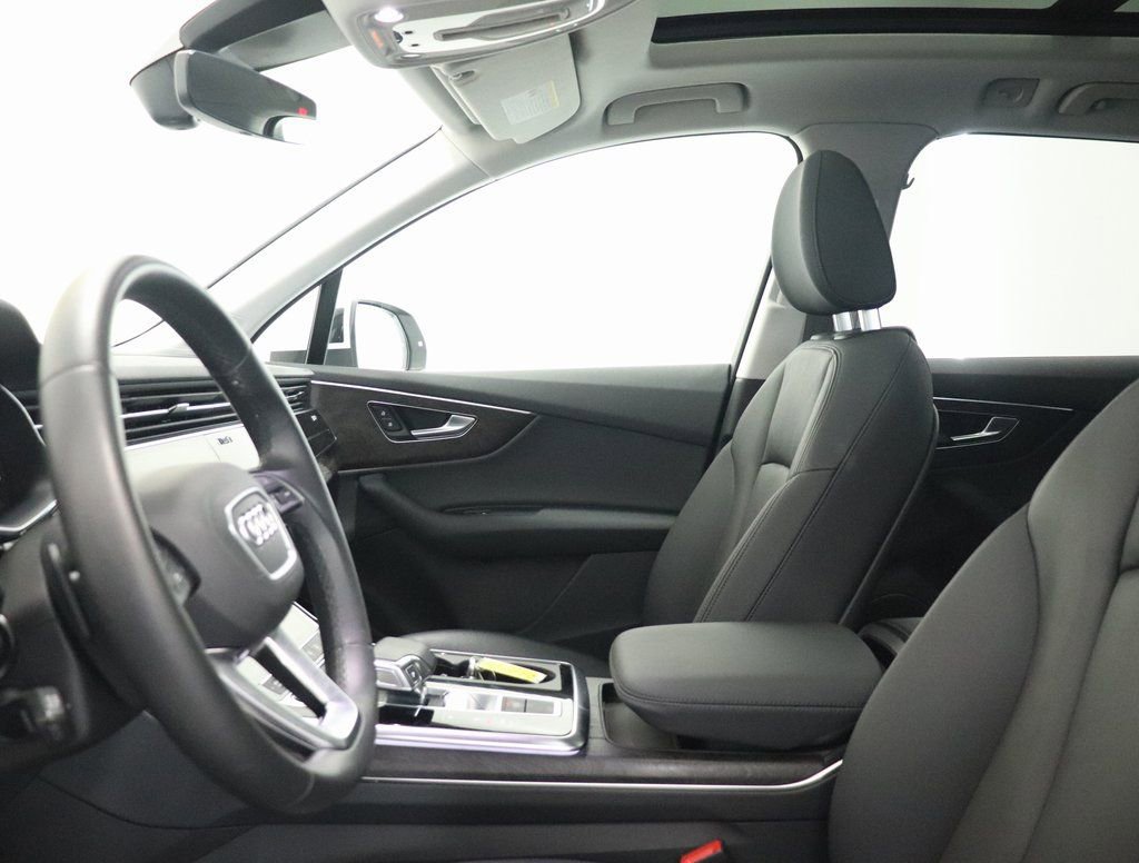 Used 2022 Audi Q7 3.0T Premium Plus w/ Premium Plus Package image 13