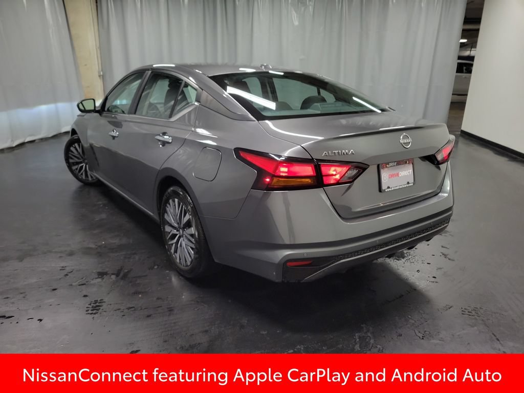 Used 2025 Nissan Altima 2.5 SV FWD image 6