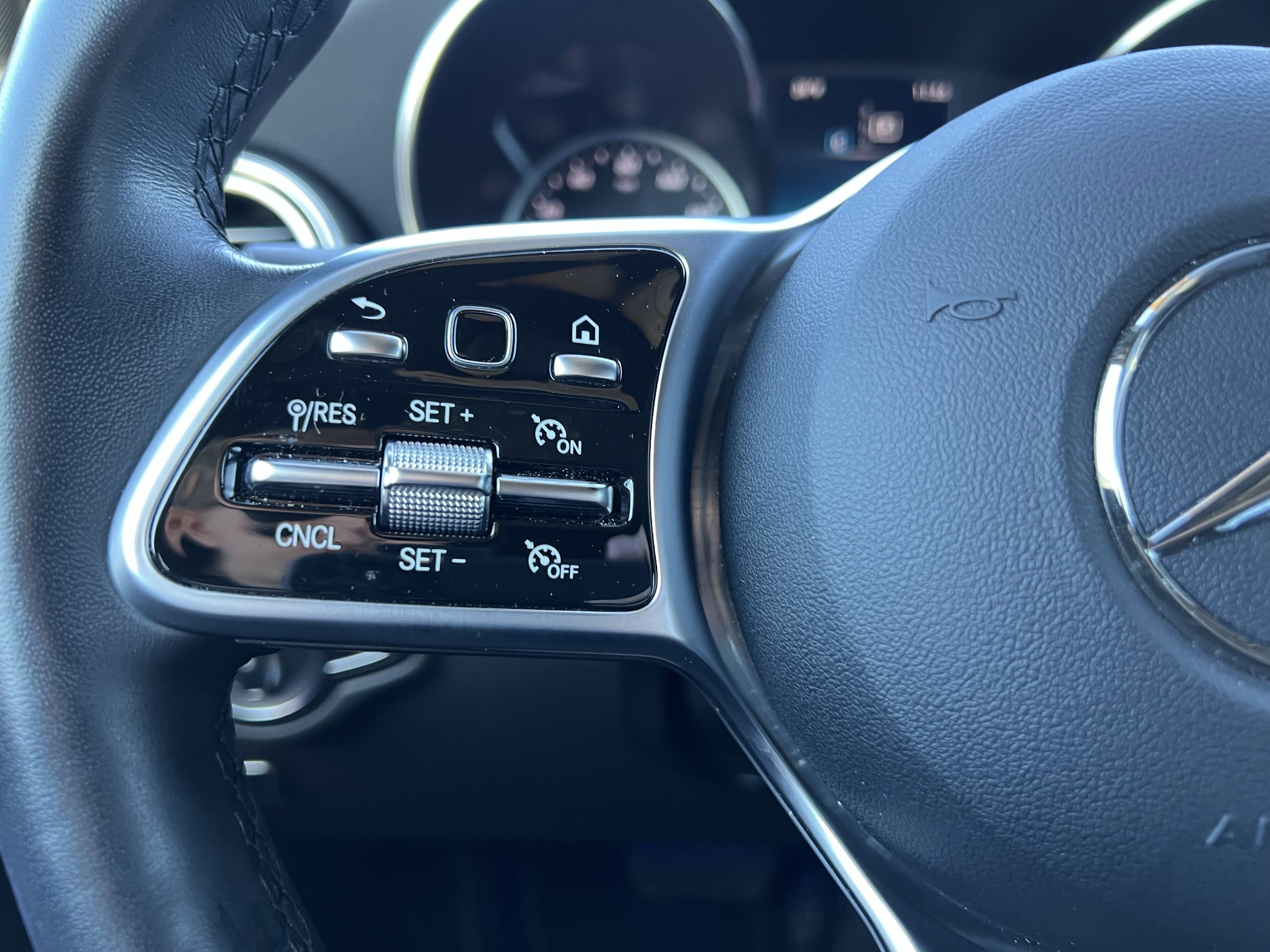 Certified 2021 Mercedes-Benz GLC 300 4MATIC image 19