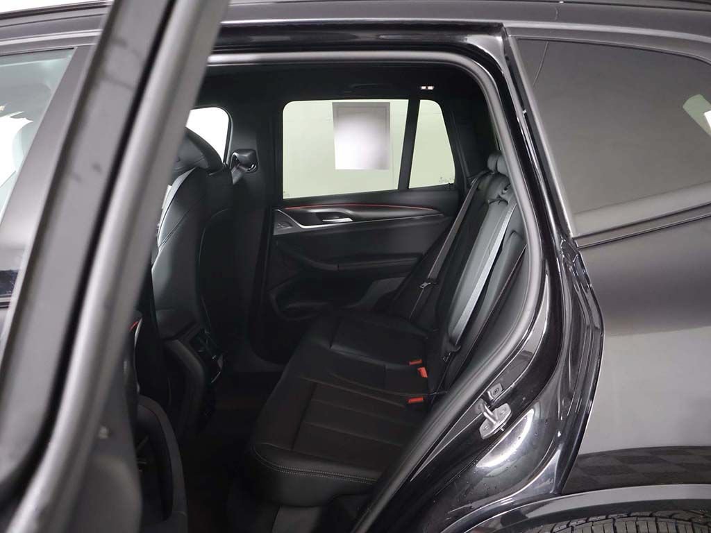 Used 2024 BMW X3 xDrive30i AWD/4WD image 32