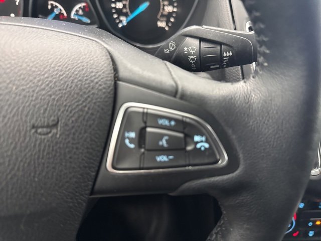 Used 2017 Ford Focus Titanium w/ Titanium Technology Package image 12