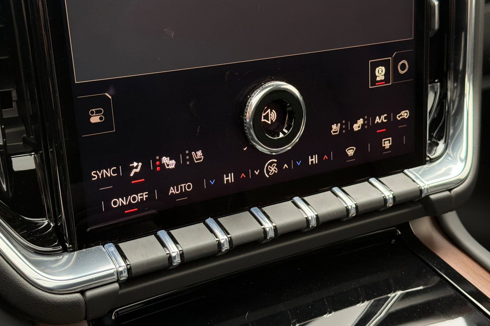 New 2026 GMC Yukon XL Denali w/ Sun & Power Step Package image 25