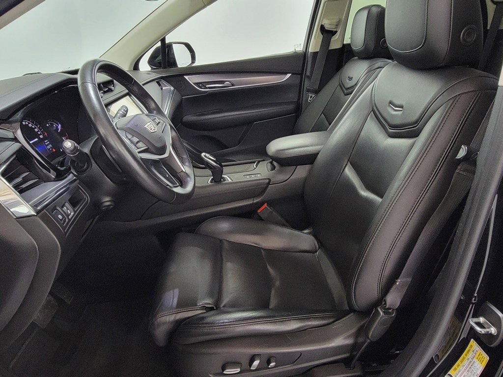 Used 2017 Cadillac XT5 Luxury AWD/4WD image 15