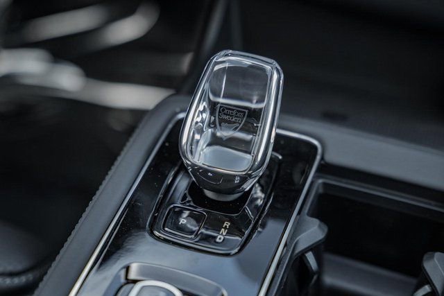 New 2026 Volvo XC90 B6 Ultra w/ Protection Package image 24