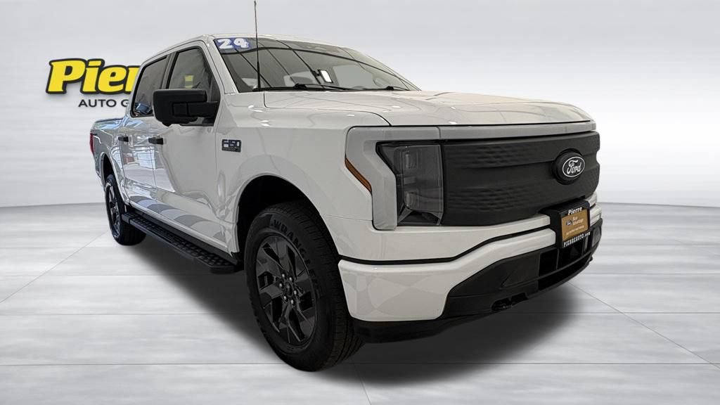 Certified 2024 Ford F150 Lightning XLT AWD/4WD image 8