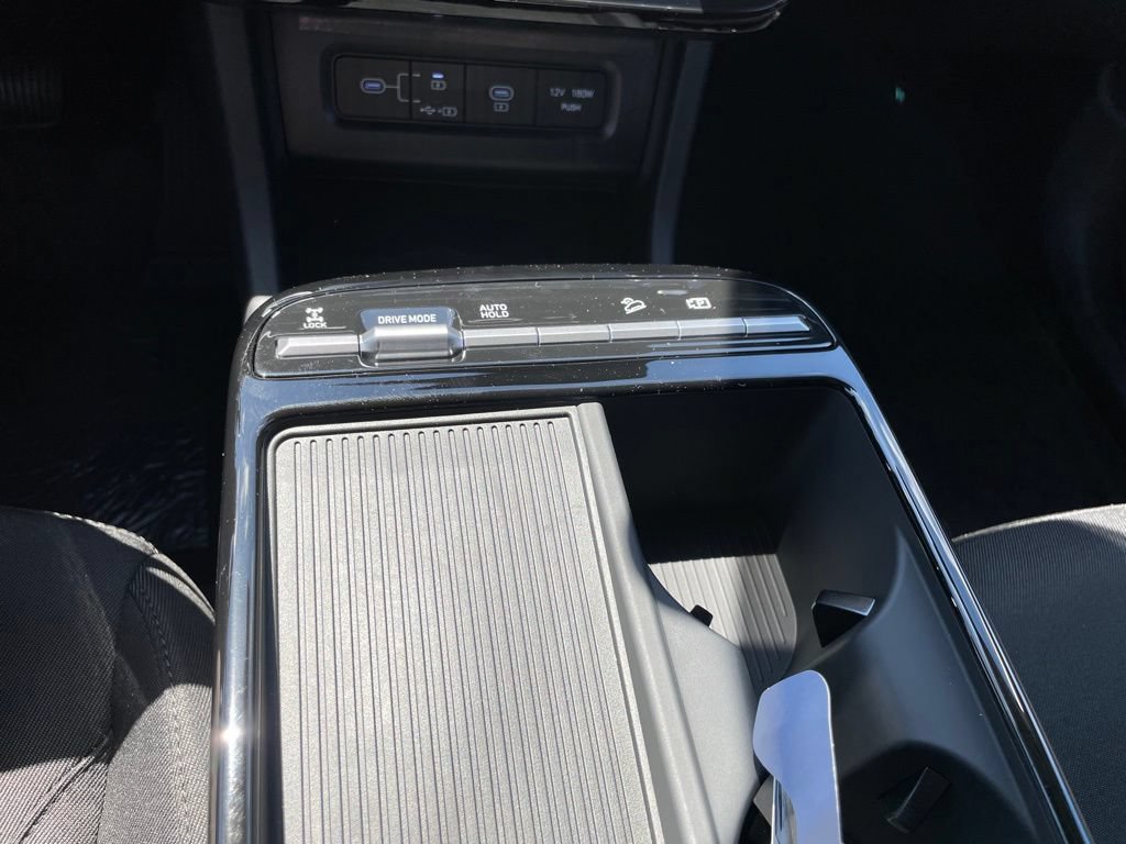 New 2026 Hyundai Tucson Blue SE AWD/4WD image 17