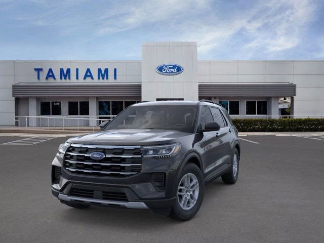 New 2026 Ford Explorer Active image 2