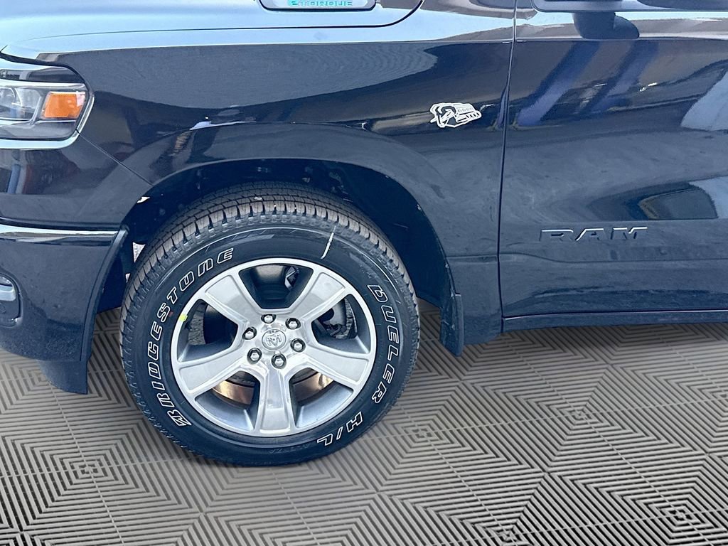 New 2026 RAM 1500 Express image 35