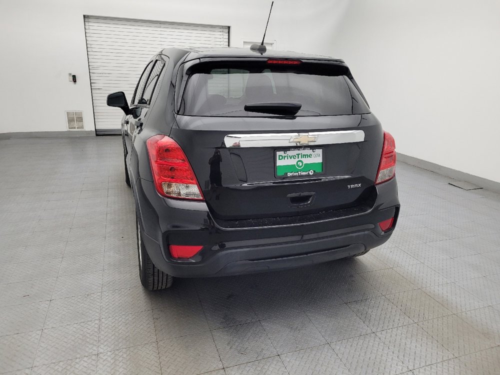 Used 2020 Chevrolet Trax LS w/ Tint and Cruise Package image 6