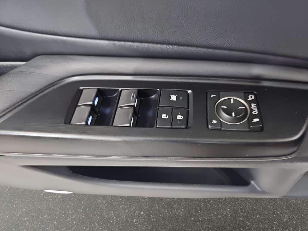 Used 2020 Lexus ES 350 Ultra Luxury w/ Accessory Package 2 FWD image 30