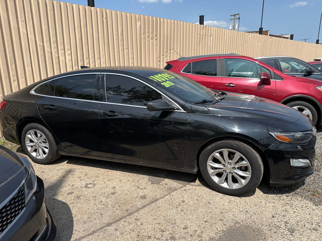 Used 2019 Chevrolet Malibu LT image 1