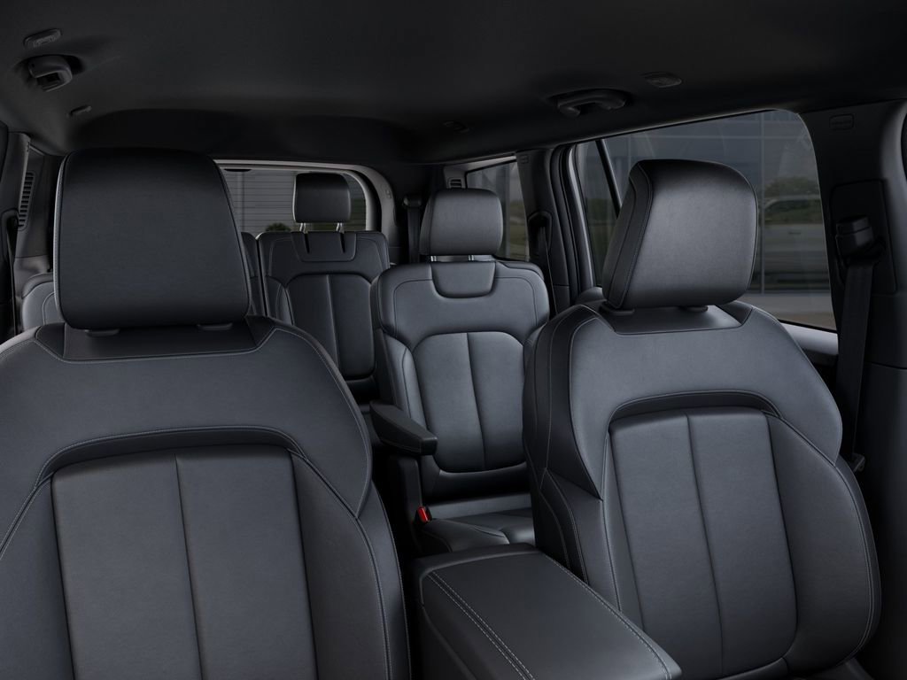 New 2025 Jeep Grand Cherokee L Limited w/ Black Appearance Package AWD/4WD image 26