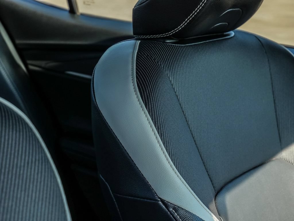 Used 2025 Toyota Camry SE FWD image 18