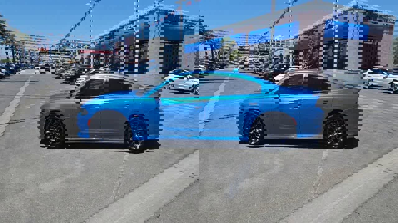 Certified 2023 Dodge Charger Scat Pack w/ Navigation & Travel Group image 6