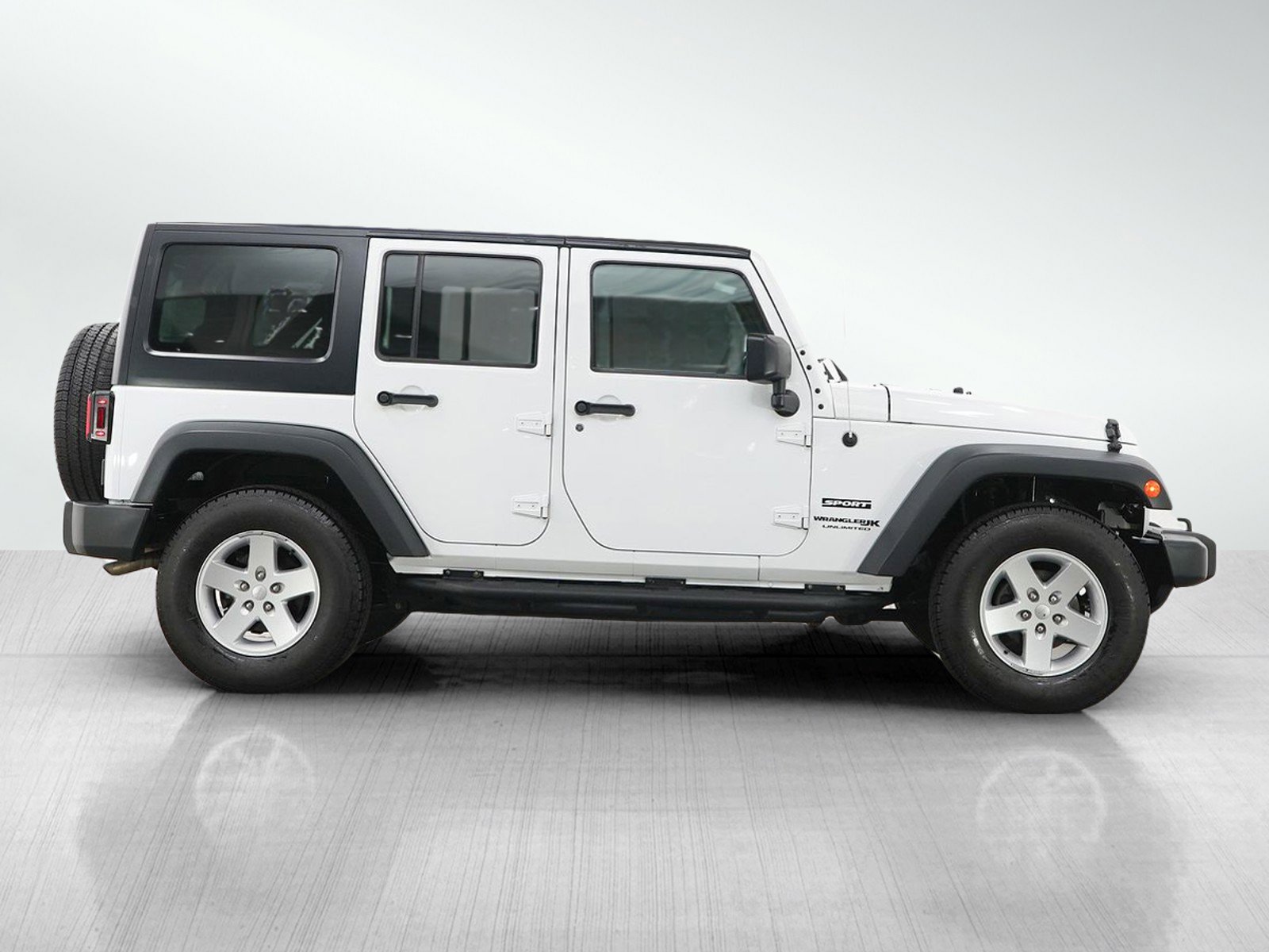 Used 2018 Jeep Wrangler Unlimited Sport S AWD/4WD image 6