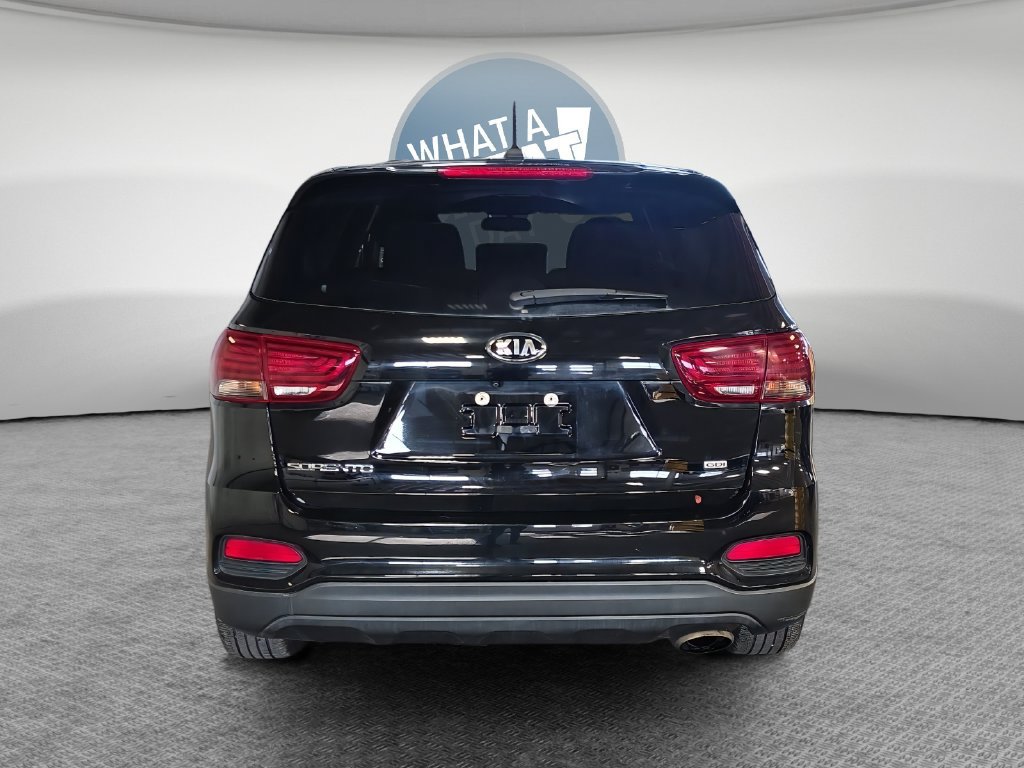 Used 2019 Kia Sorento AWD image 5