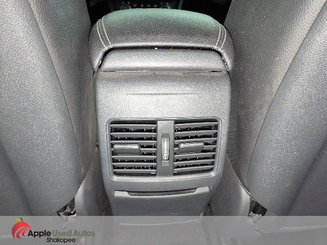 Used 2015 Mercedes-Benz GLA 250 4MATIC image 32