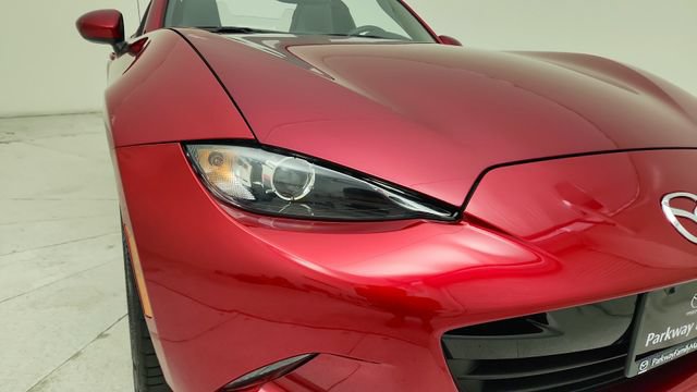 Used 2022 MAZDA MX-5 Miata RF Grand Touring RWD image 24