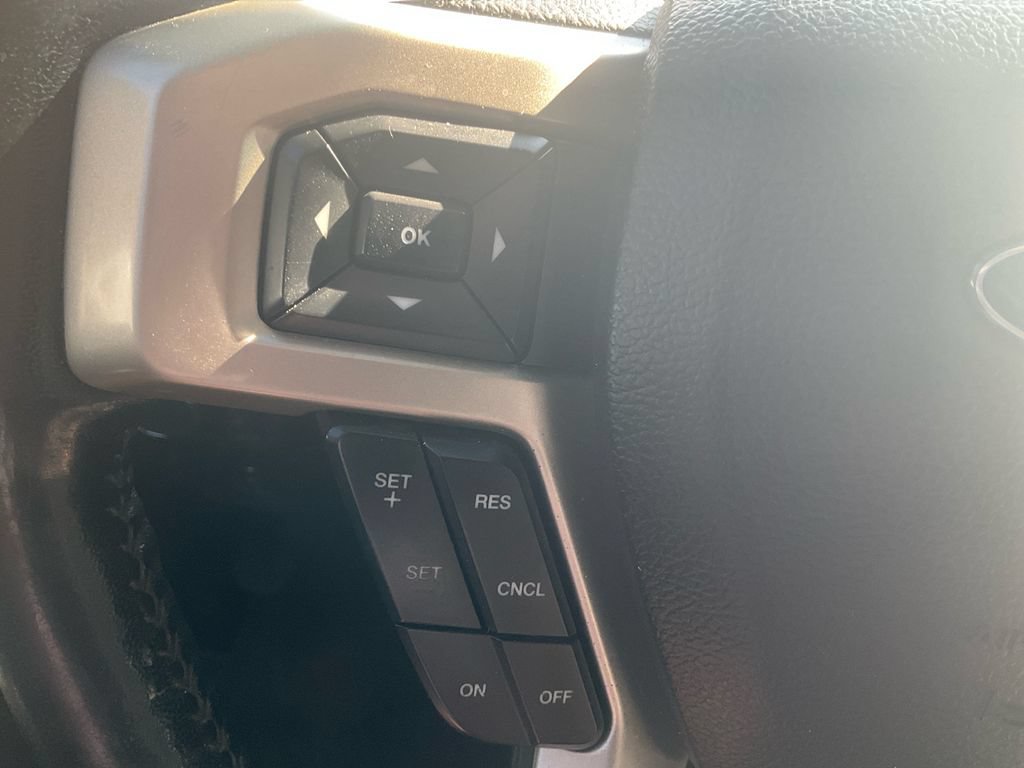 Used 2020 Ford F250 Lariat w/ Lariat Ultimate Package AWD/4WD image 22