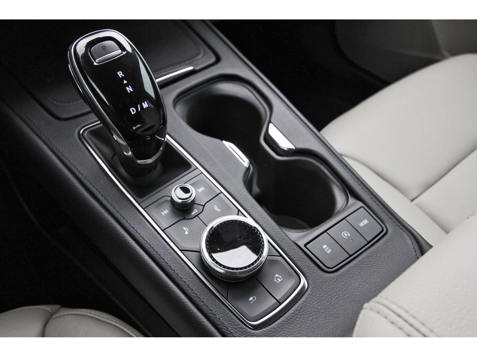 Used 2023 Cadillac XT4 Premium Luxury w/ Cold Weather Package image 26