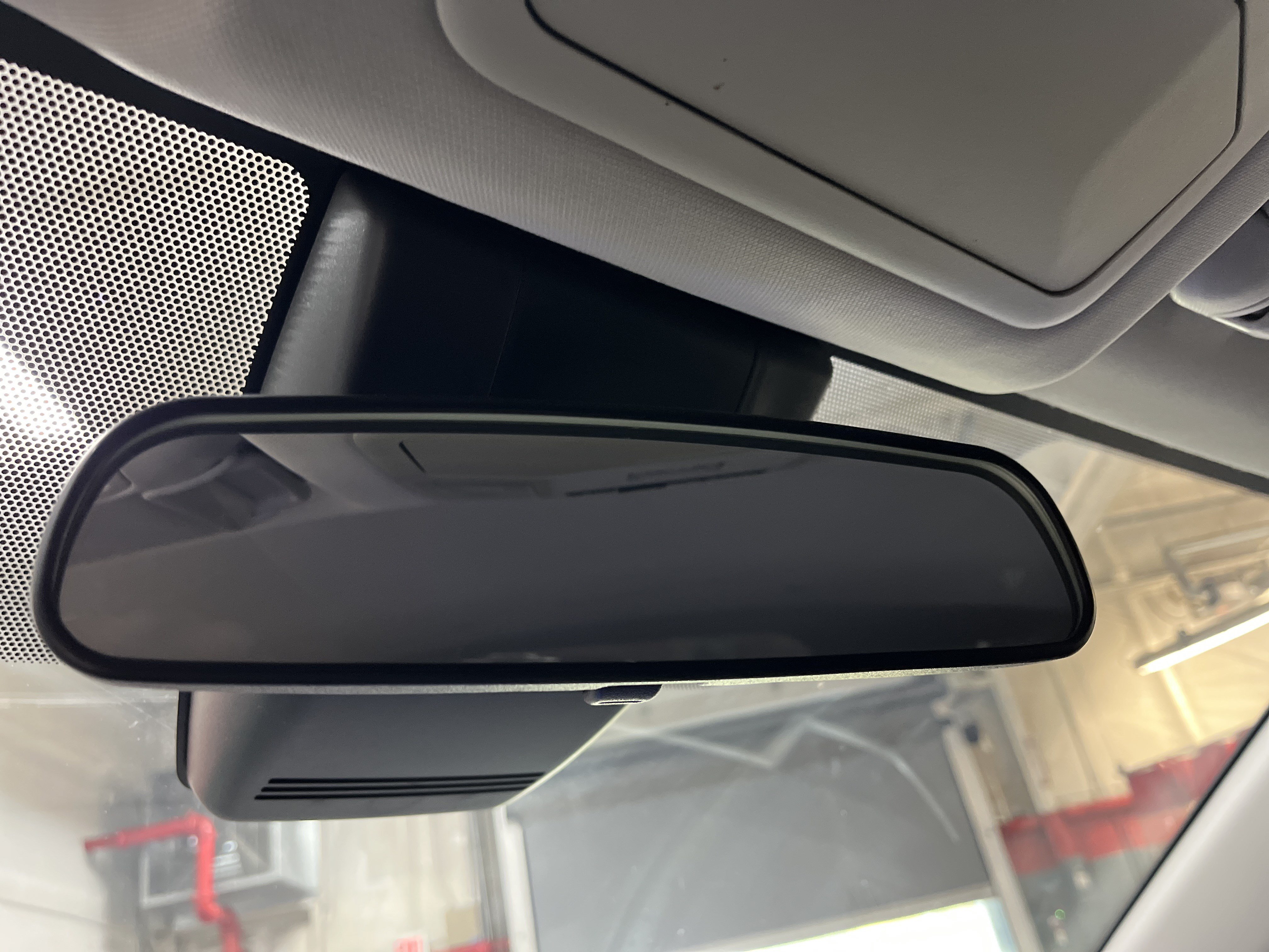 Used 2025 Toyota RAV4 XLE FWD image 27