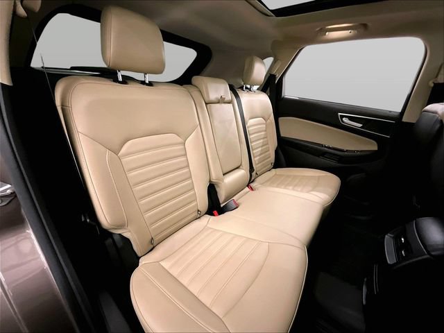 Certified 2019 Ford Edge SEL w/ Equipment Group 201A AWD/4WD image 26