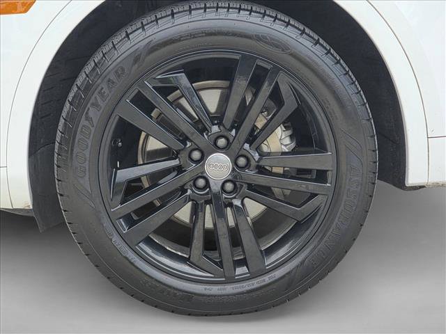 Used 2019 Audi Q5 2.0T Premium Plus w/ Premium Plus Package image 9