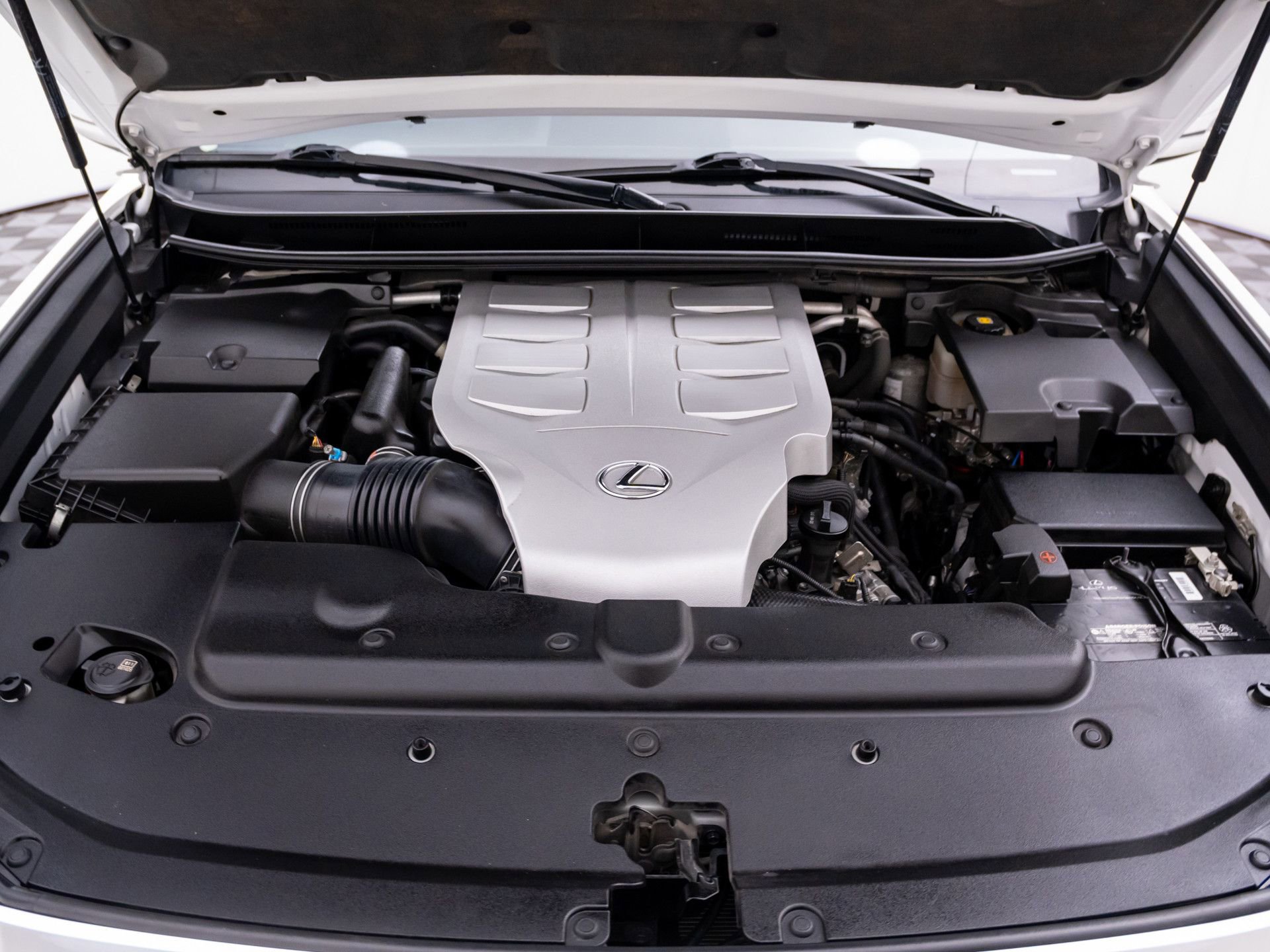 Used 2020 Lexus GX 460 Premium image 32