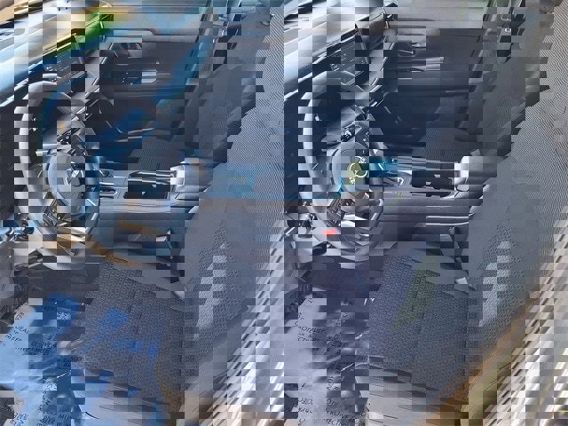 Used 2025 Nissan Kicks S image 24