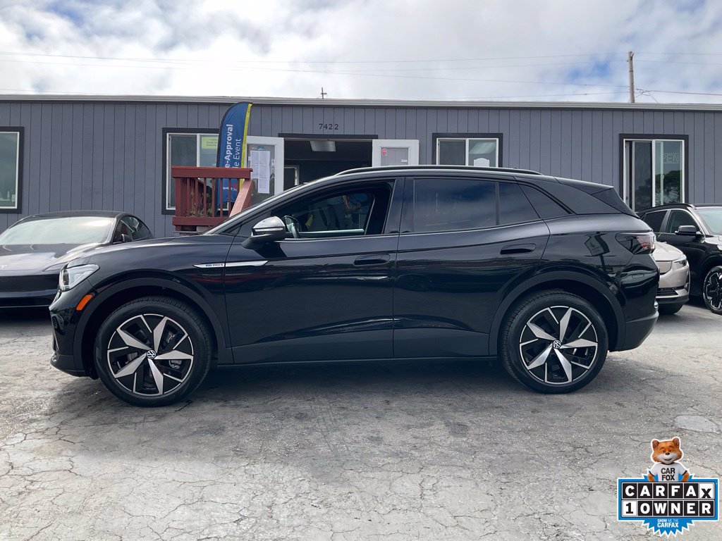 Used 2023 Volkswagen ID.4 Pro S AWD/4WD image 5