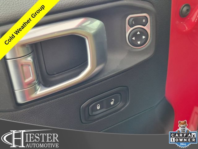Used 2022 Jeep Wrangler Unlimited Rubicon w/ Cold Weather Group AWD/4WD image 14