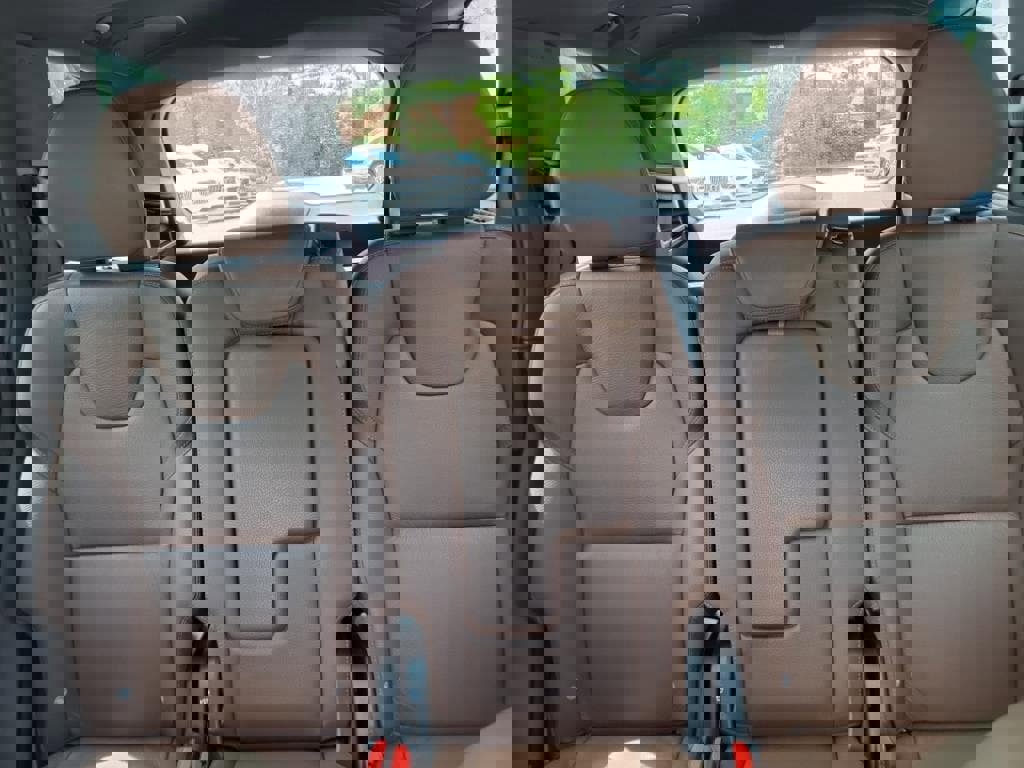 Certified 2023 Volvo XC90 T8 Plus w/ Protection Package Premier image 19