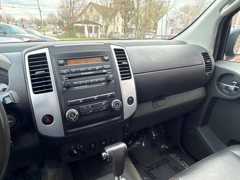 Used 2012 Nissan Xterra PRO-4X w/ Pro-4x Leather Pkg image 24