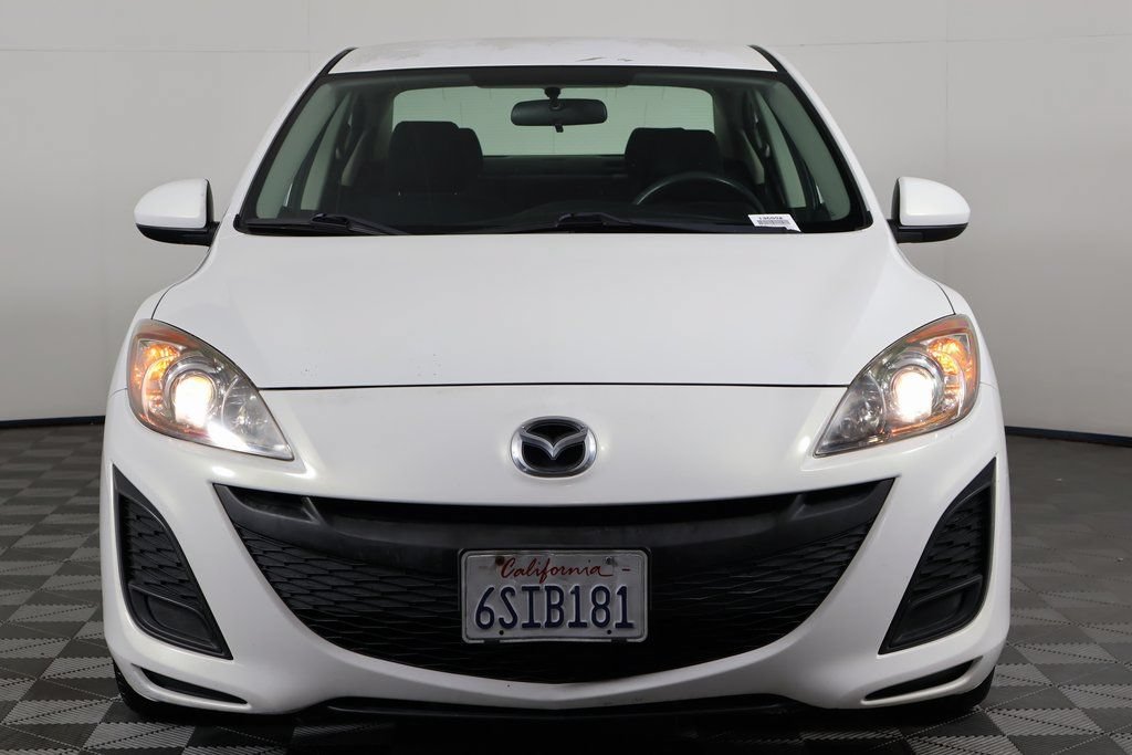 Used 2011 MAZDA MAZDA3 i Touring FWD image 2
