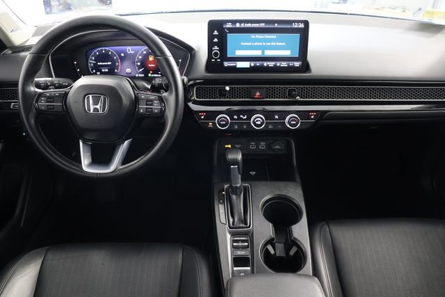 Used 2024 Honda Civic Touring image 2