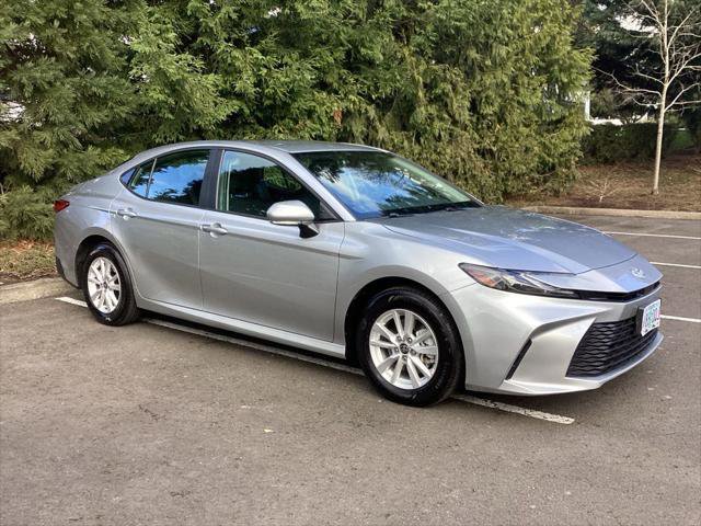 Certified 2025 Toyota Camry LE w/ Convenience Package image 7