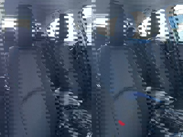 Used 2016 MAZDA MAZDA3 i Sport image 22