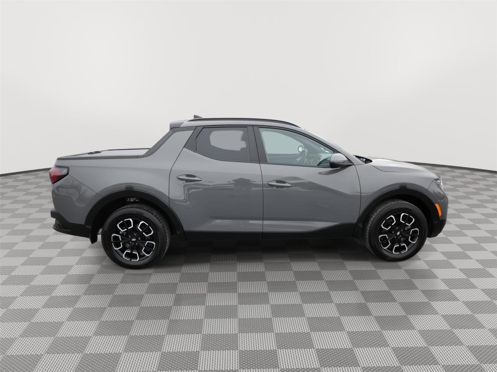 Used 2023 Hyundai Santa Cruz SEL Premium w/ Cargo Package image 21