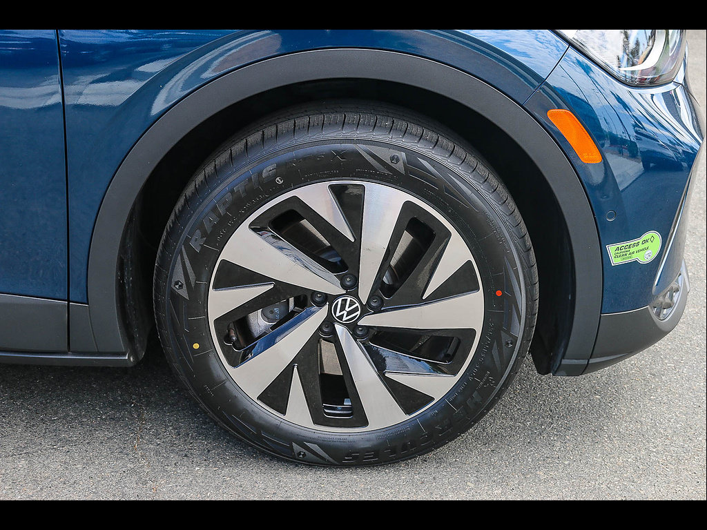 Used 2023 Volkswagen ID.4 Pro RWD image 15