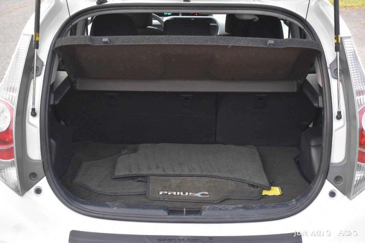Used 2012 Toyota Prius C Three FWD image 34