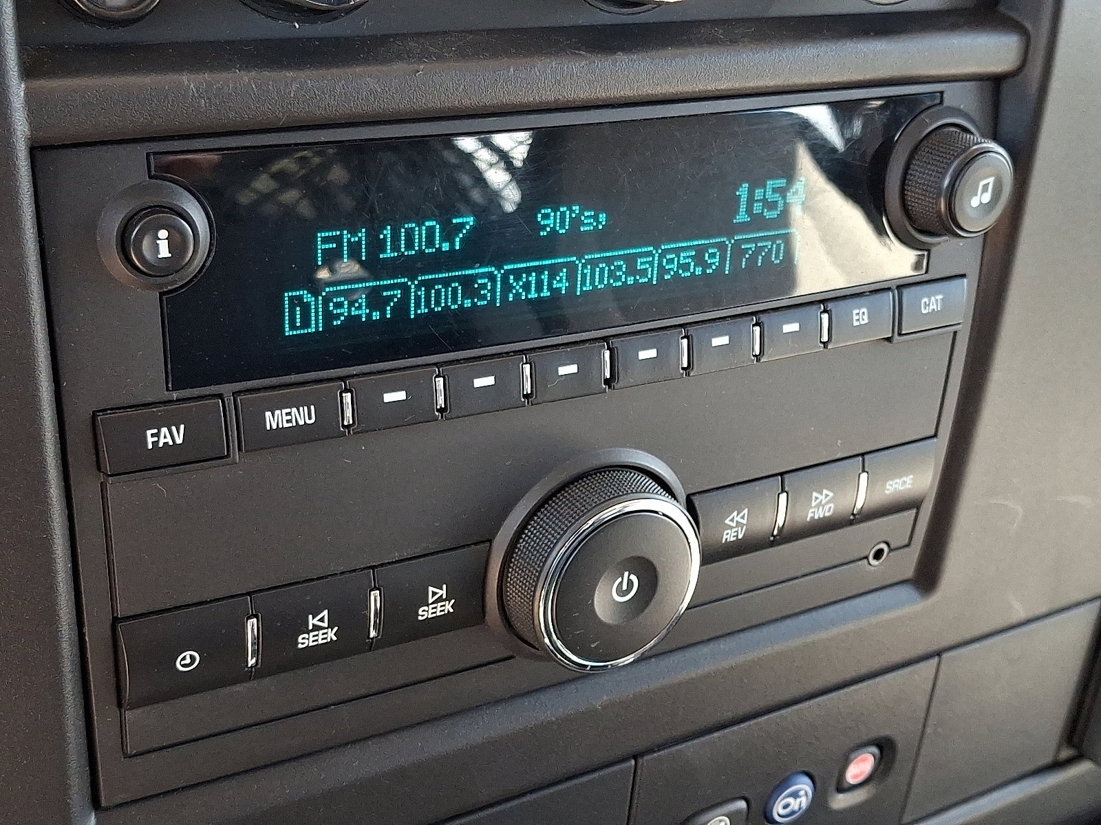 Used 2022 Chevrolet Express 2500 Extended w/ Driver Convenience Package image 17