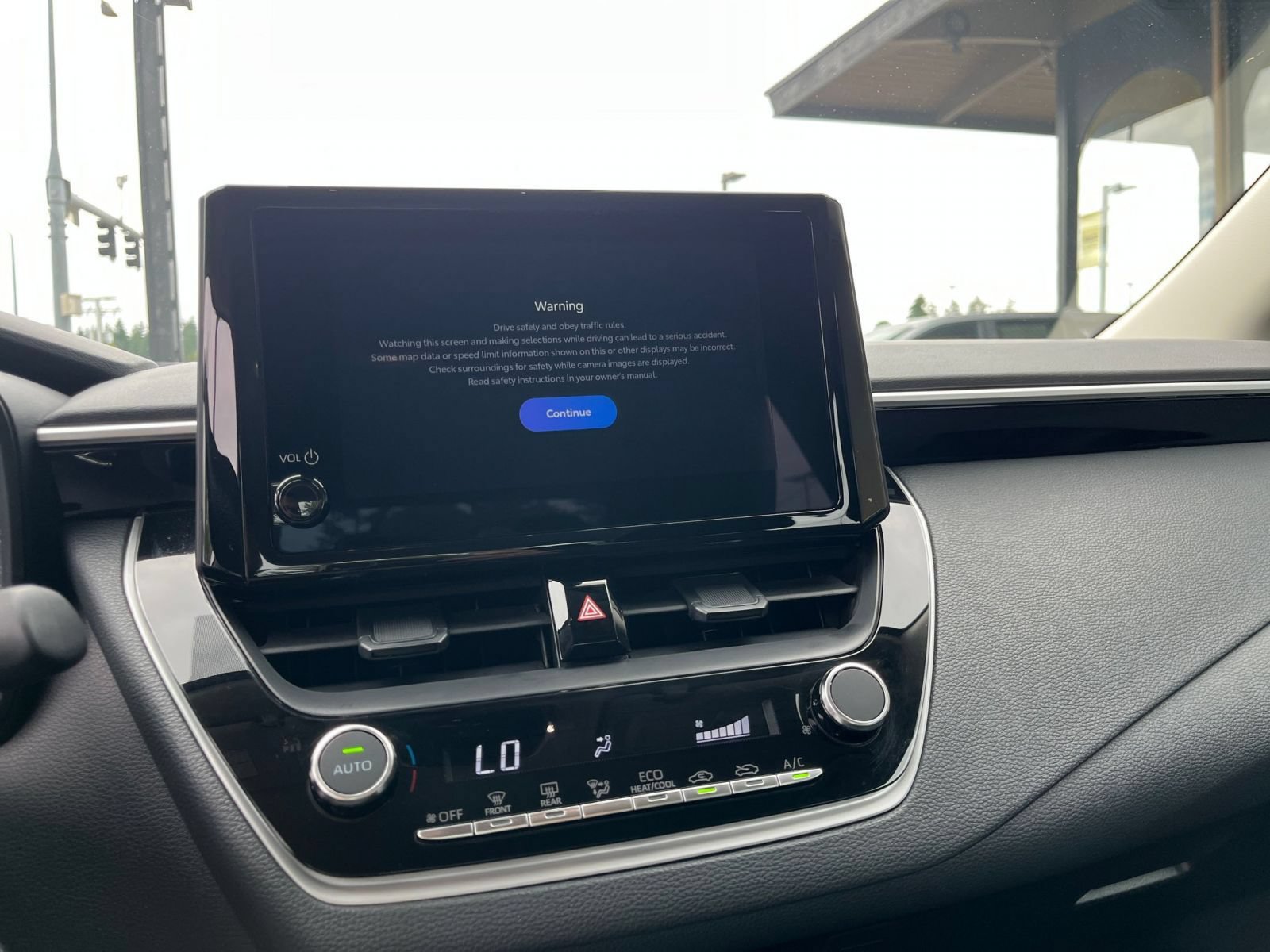 Used 2025 Toyota Corolla LE FWD image 20