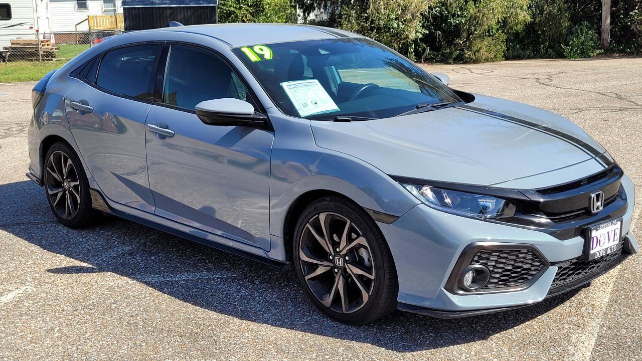 Used 2019 Honda Civic Sport image 8