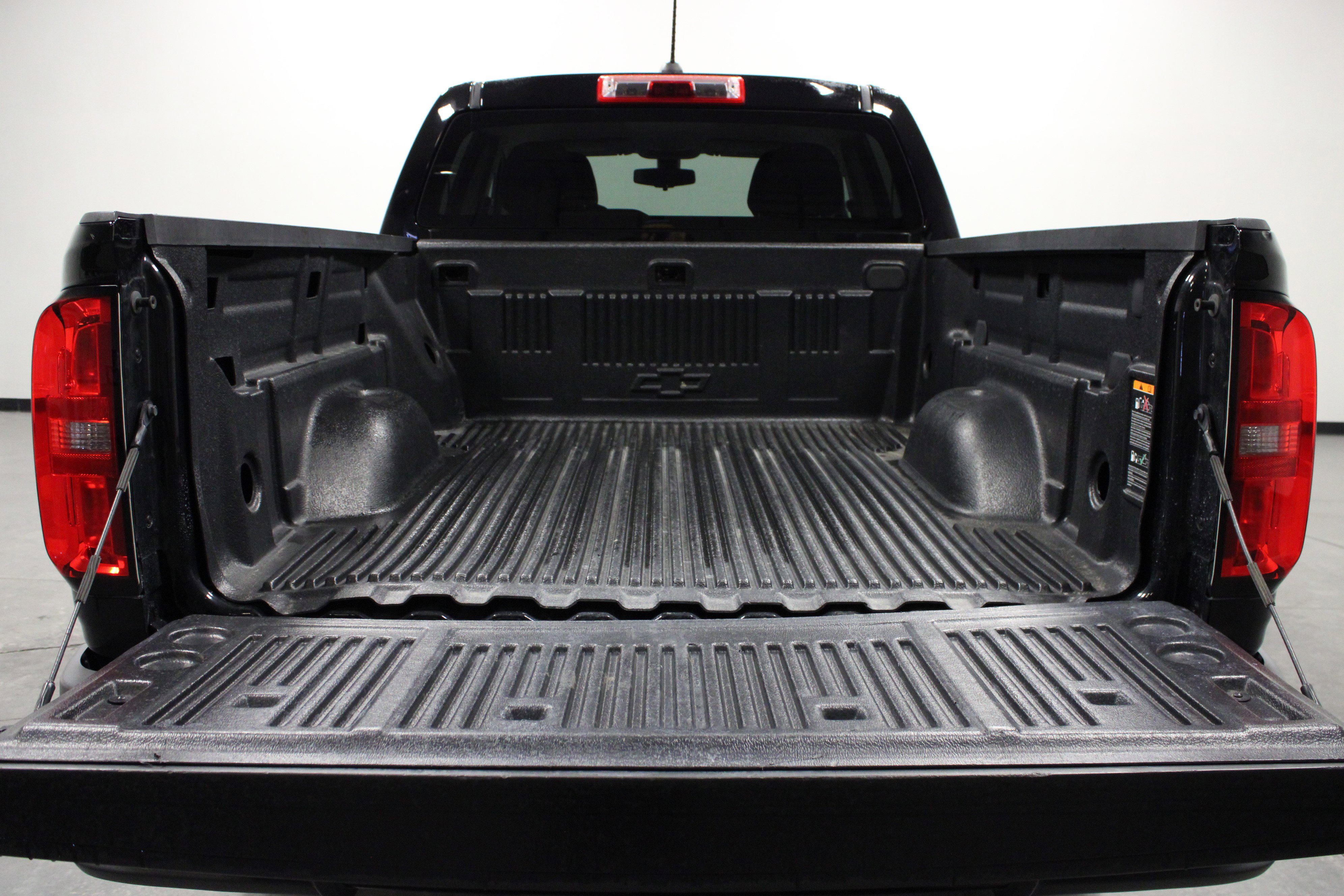 Used 2019 Chevrolet Colorado LT image 14