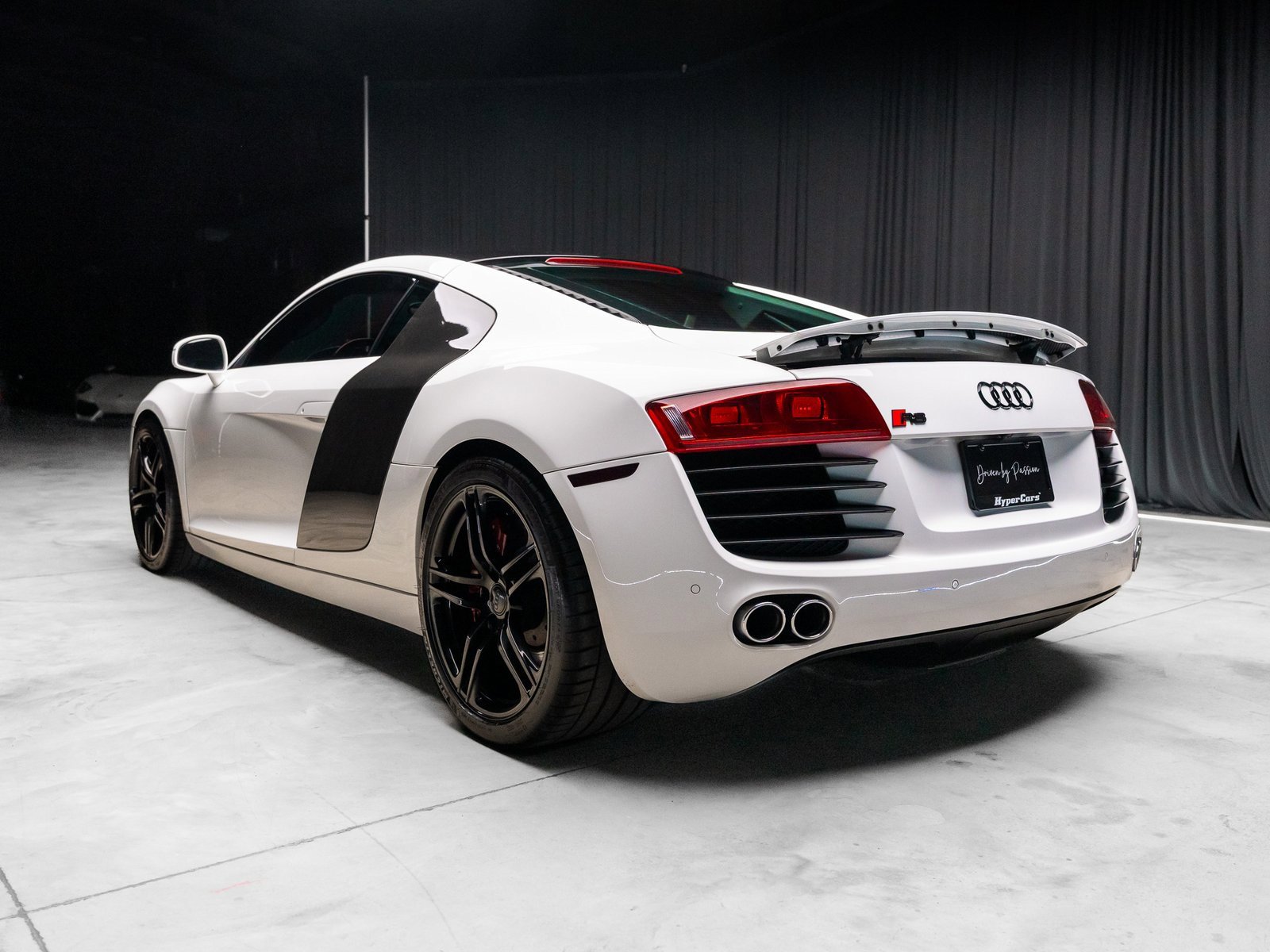 Used 2009 Audi R8 V8 image 42