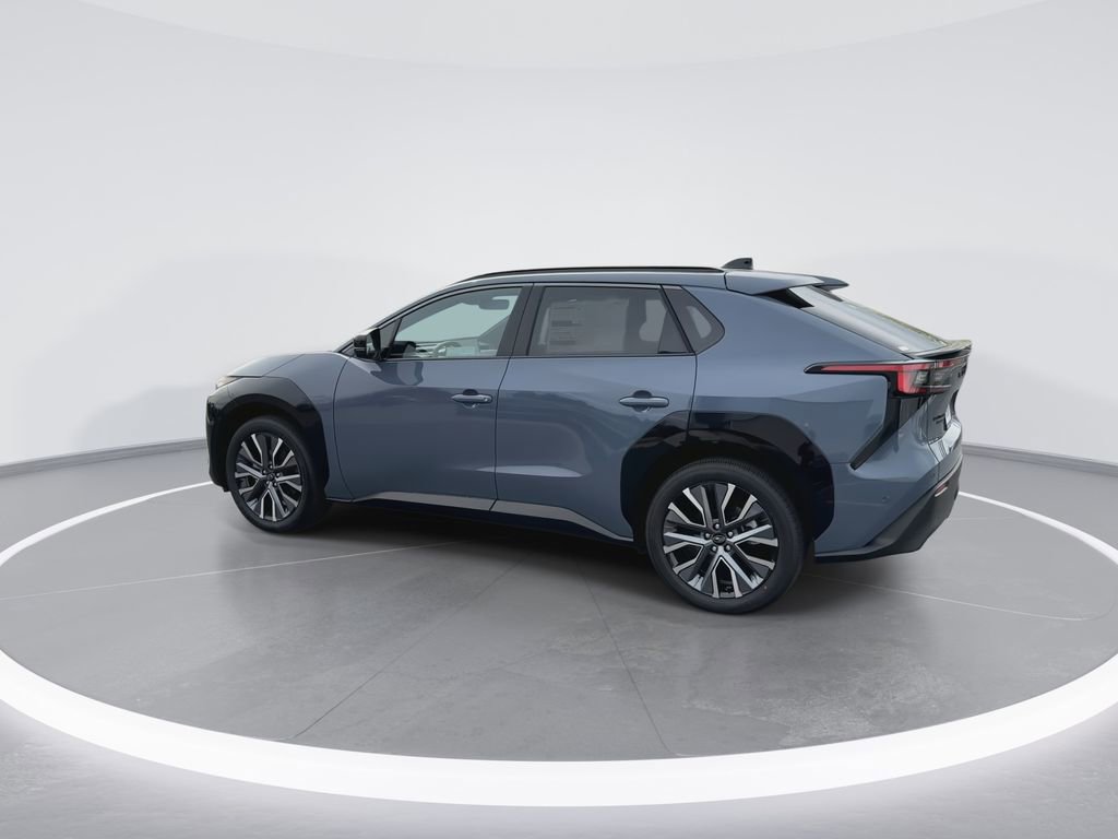 New 2026 Subaru Solterra AWD/4WD image 5