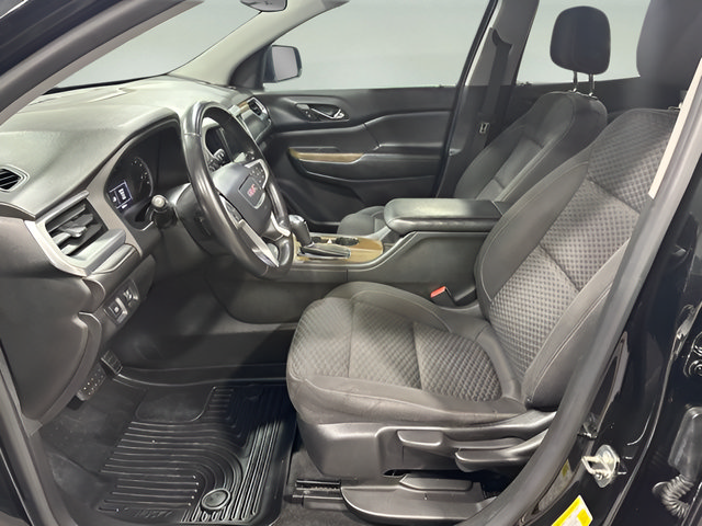 Used 2017 GMC Acadia SLE FWD image 9