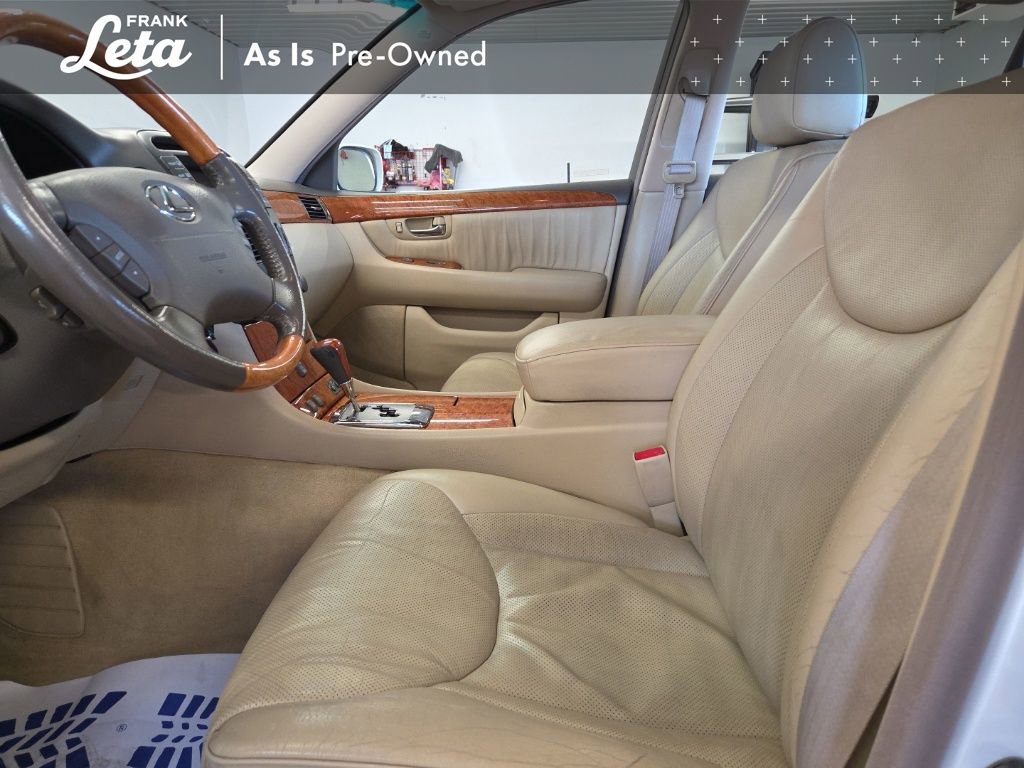 Used 2005 Lexus LS 430 RWD image 13
